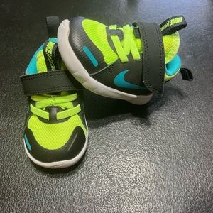 New! Never worn! Size 3.